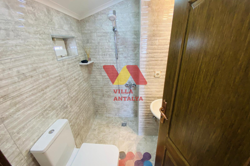 Квартира в Анталии Коньяалты в 100 м от моря. Фото 6