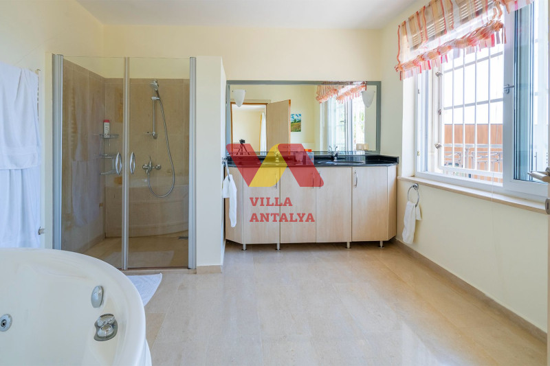 Просторная вилла 5+1 в Алании. Фото 13